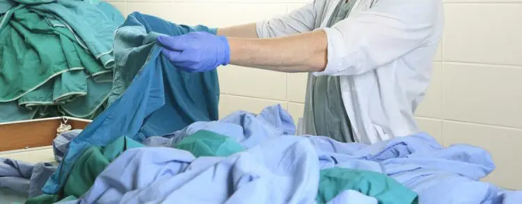 Clean Scrubs for AORN Compliance – The Easy Way