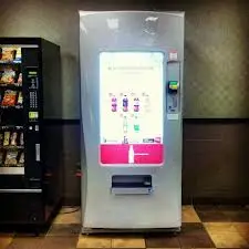 Touch Screen vs Keypads for Custom Vending Machines